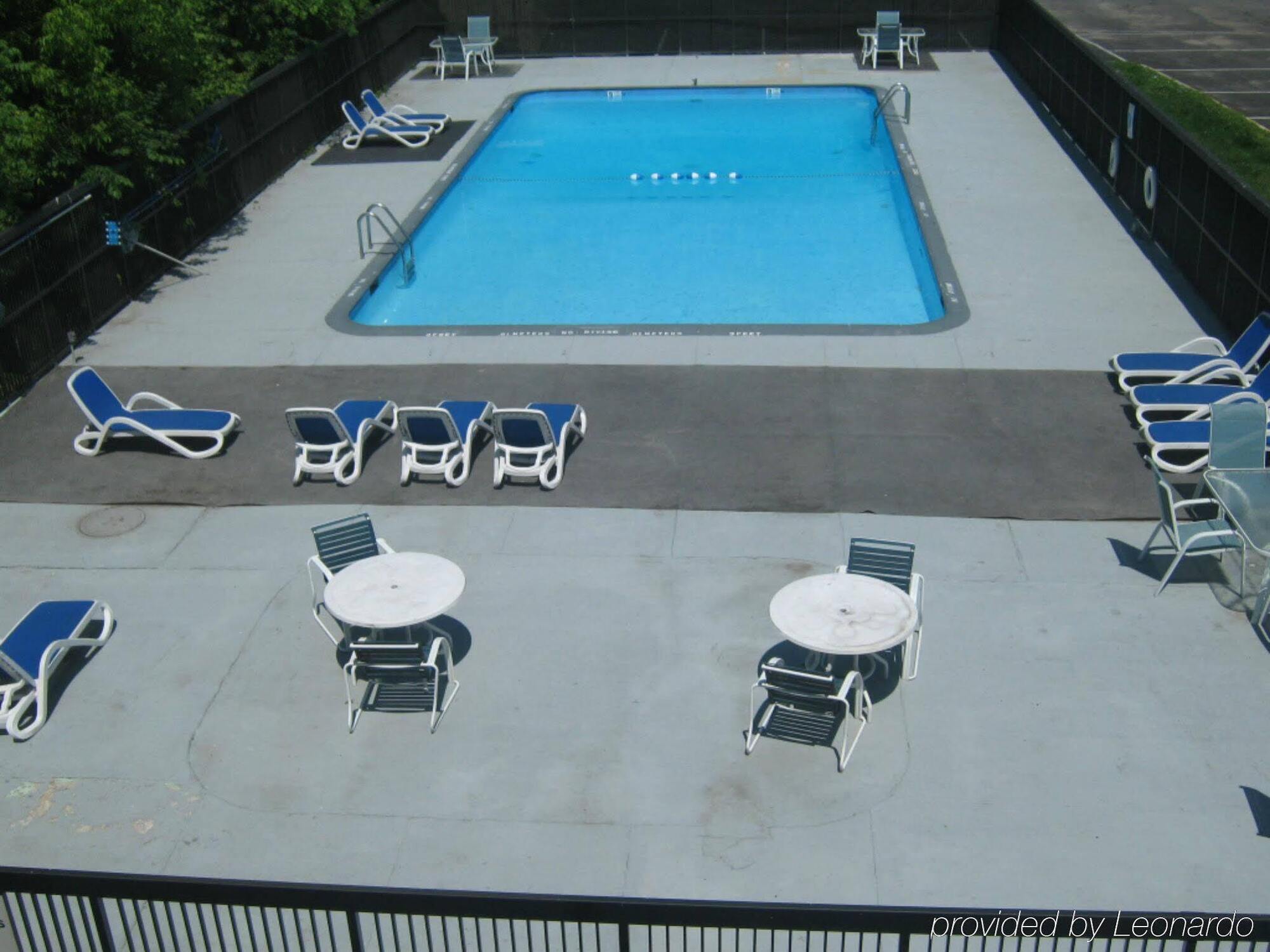 Comfort Inn & Suites Danbury-Bethel Exterior photo